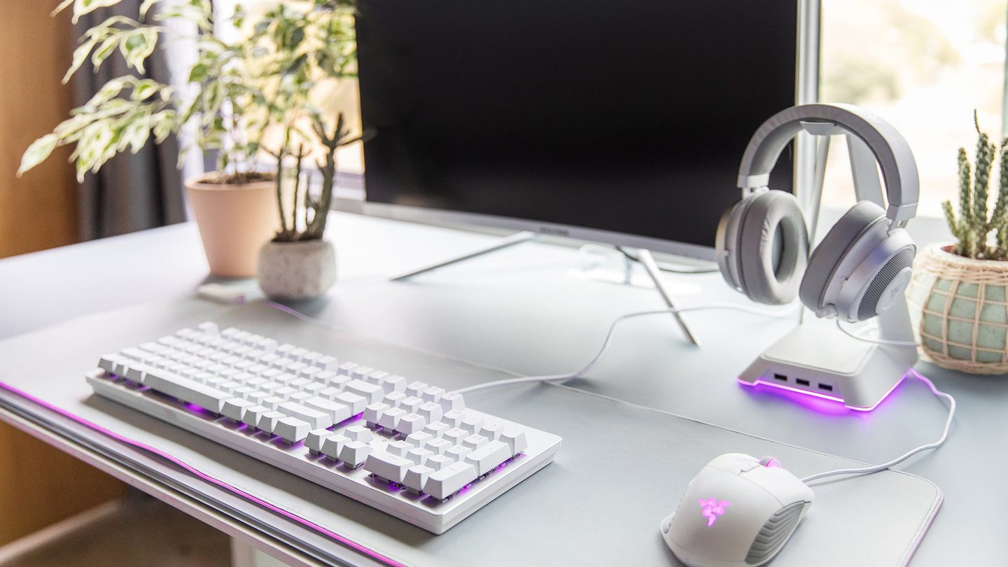 Ava GG BDI Centro 6452 Standing Desk Modern White Gaming Setup. Photo credit Shelby Bella.