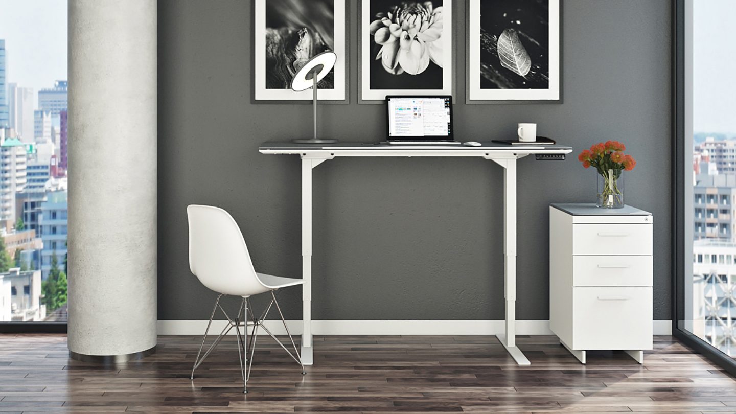 Bdi Centro Lift Desk Lifestyle View02 Hero