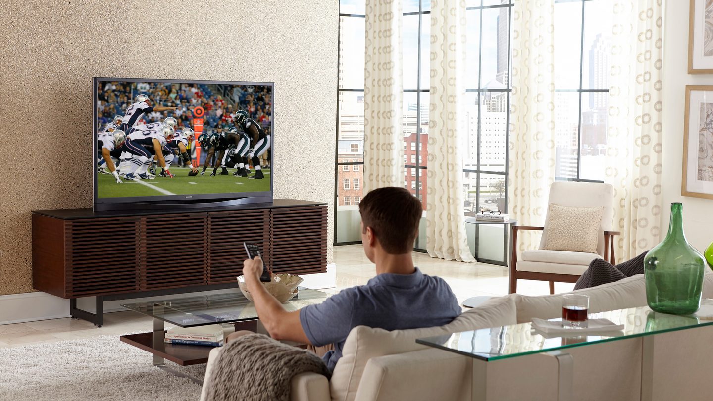Corridor Media Console Bdi Superbowl 2018