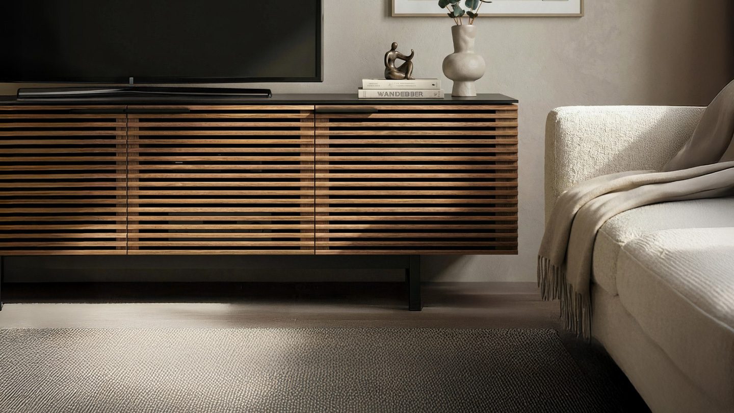 Corridor 8179 BDI wl louver detail homepage hero 1440