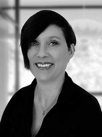 Debbie thomas bw 23