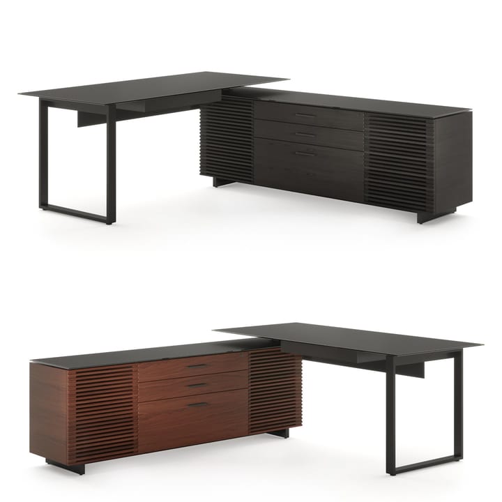 The Corridor 6531 L-Desk desktop can be installed on the left or right side, depending on your preference.