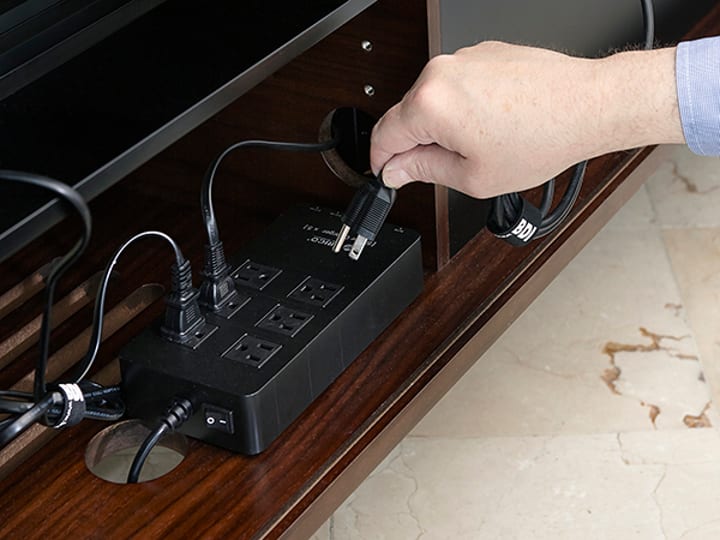 Corridor Media Cord Management feature 600x450