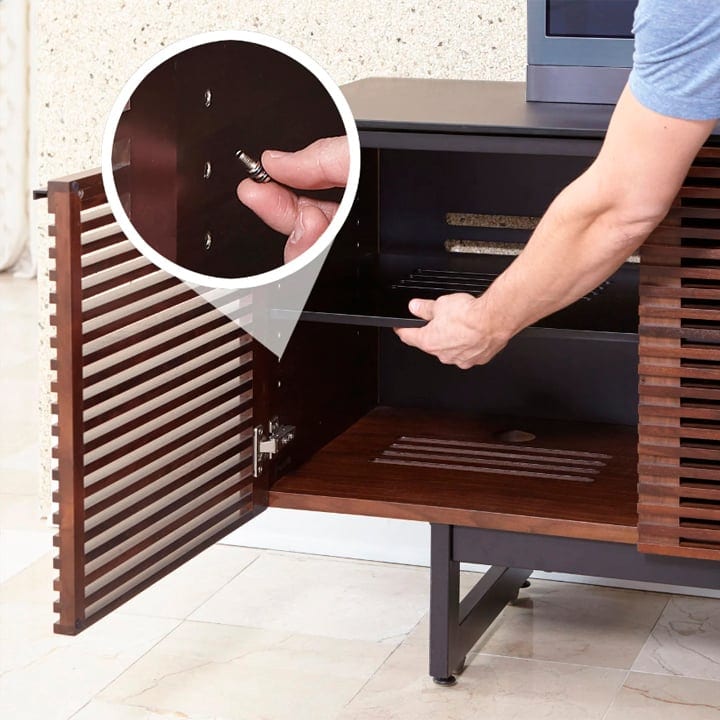 Adjustable shelves